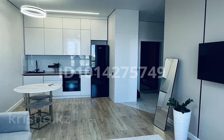 2-комнатная квартира · 45 м² · 3/17 этаж, Туран 83/1 за 280 000 ₸ в Астане, Нура р-н — фото 2