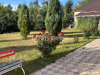 Отдельный дом · 4 комнаты · 173 м² · 8 сот., АзАул 5/3 за 58 млн ₸ в Уральске