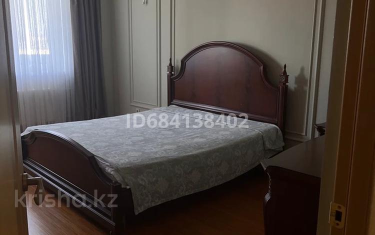 4-бөлмелі пәтер · 140 м² · 3/9 қабат, мкр Центральный, Кулманова — БЦ Атырау, бағасы: 51 млн ₸ — фото 3