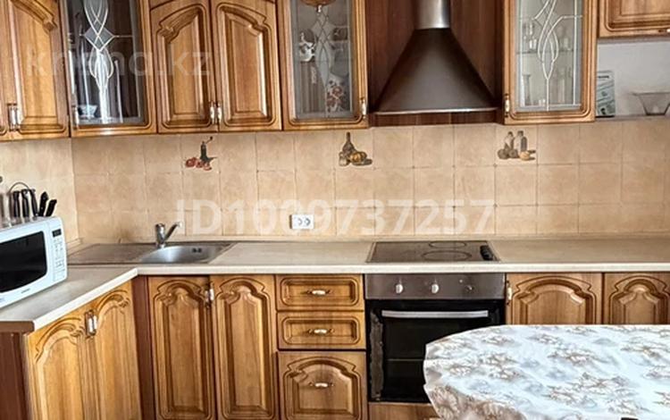 4-комнатная квартира · 125 м² · 2 этаж, Сатпаева 85 за 250 000 ₸ в Семее — фото 2