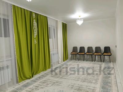 Жеке үй · 4 бөлме · 148 м² · 10 сот., Жаналык, бағасы: 26 млн 〒 в Талдыкоргане