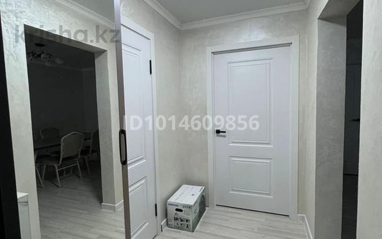 2-бөлмелі пәтер · 49.7 м² · 4/12 қабат, Ақкент ш/а. 69, бағасы: 280 000 ₸ в Алматы, Алатауский р-н — фото 2