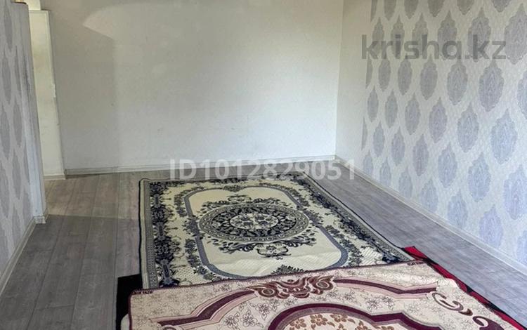 2-бөлмелі пәтер · 56 м² · 1/5 қабат, 6 микрорайон 28 үй, бағасы: 80 000 ₸ в Жанатасе — фото 2