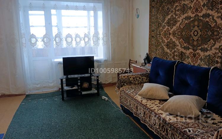 3-комнатная квартира · 60 м² · 5/5 этаж, Ак.Бектурова 77 — Находится возле гостиницы,, Иртыш". за 20.5 млн ₸ в Павлодаре — фото 2
