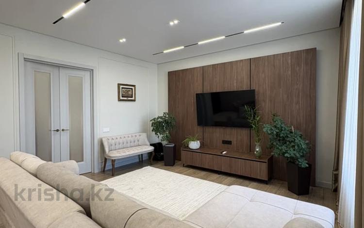 3-комнатная квартира · 120 м² · 11/12 этаж, Туран 34Б за 120 млн ₸ в Астане, Нура р-н — фото 2