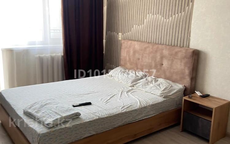 1-комнатная квартира · 30 м² · 5/5 этаж, Каирбаева 86 за 9 000 ₸ в Павлодаре — фото 2