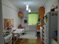 2-бөлмелі пәтер · 48 м², Никита Савичева 45 — Касым Аманжолова, бағасы: 13 млн ₸ в Уральске — фото 4