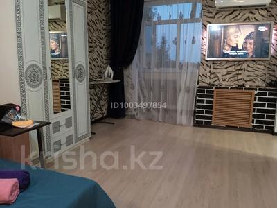 1-комнатная квартира · 34 м² · 4/5 этаж, Мухита 128 — Мухита за 9 000 ₸ в Уральске, мкр Школьник