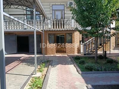 Жеке үй · 7 бөлме · 280 м² · 6 жүзд., Ақназар хан 23 — Елшібек батыр, бағасы: 100 млн ₸ в Шымкенте, Енбекшинский р-н