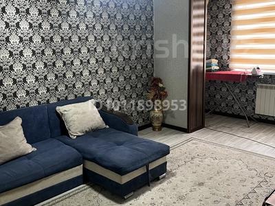 2-комнатная квартира · 44 м² · 2/5 этаж, Иляева — Конаева Байтурсынова за 10 000 ₸ в Шымкенте, Аль-Фарабийский р-н
