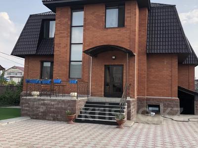 Отдельный дом · 8 комнат · 406 м² · 10 сот., Айтеке Би 11 — Казыбек Би за 142 млн 〒 в Косшы