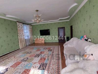 3-комнатная квартира · 100 м² · 2/2 этаж, Абая 4 — Рядом находиться школа М.Арын за 18 млн ₸ в Актобе, жилой массив Жилянка