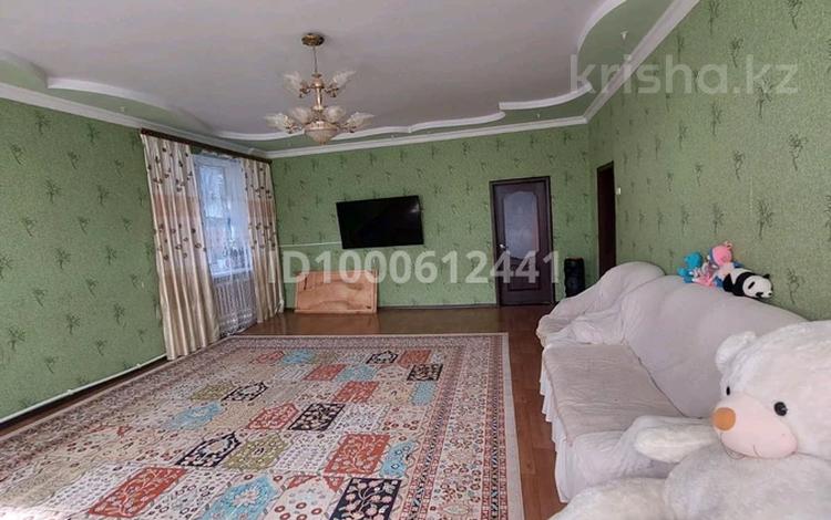 3-комнатная квартира · 100 м² · 2/2 этаж, Абая 4 — Рядом находиться школа М.Арын за 18 млн ₸ в Актобе, жилой массив Жилянка — фото 2