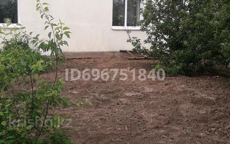 Часть дома · 3 комнаты · 90.4 м² · 10 сот., Абая 26 за 15.5 млн ₸ в  — фото 2
