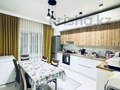 3-бөлмелі пәтер · 90.5 м² · 10/10 қабат, Алтын орда ш/а., молдагулова, бағасы: 38 млн ₸ в Актобе, мкр. Алтын орда