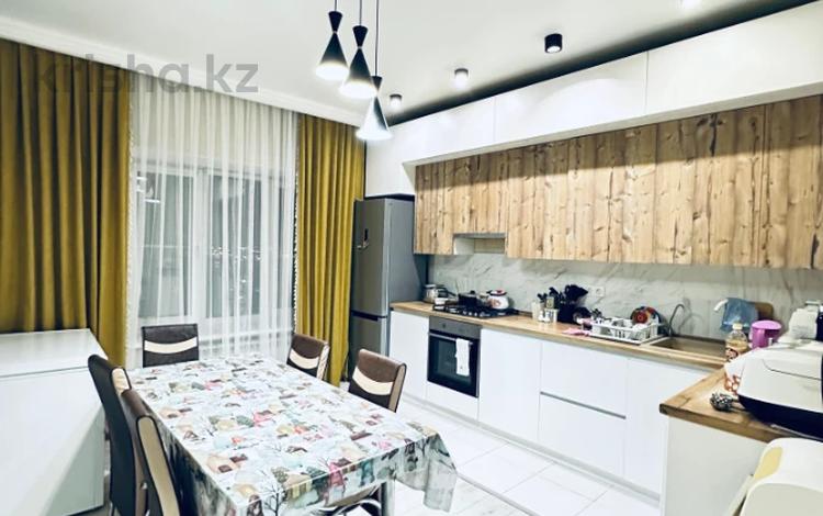 3-бөлмелі пәтер · 90.5 м² · 10/10 қабат, Алтын орда ш/а., молдагулова, бағасы: 38 млн ₸ в Актобе, мкр. Алтын орда — фото 2