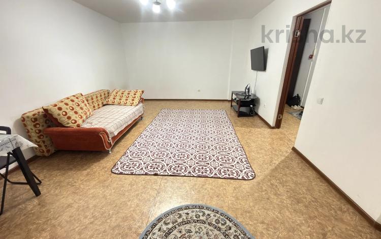 1-комнатная квартира · 36 м² · 16/24 этаж, мкр Юго-Восток, микрорайон Байкена Ашимова 24 за 13.9 млн ₸ в Караганде, Казыбек би р-н — фото 2