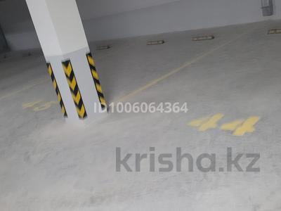 Паркинг · 20 м² · Кайыма Мухамедханова 19 за 3 млн 〒 в Астане, Нура р-н