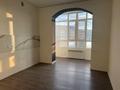 4-бөлмелі пәтер · 120 м² · 5/5 қабат, Степной 4 ш/а. 4, бағасы: 500 000 ₸ в Караганде, Казыбек би р-н — фото 3