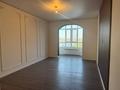 4-бөлмелі пәтер · 120 м² · 5/5 қабат, Степной 4 ш/а. 4, бағасы: 500 000 ₸ в Караганде, Казыбек би р-н — фото 5
