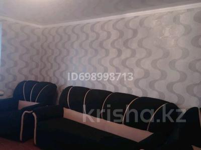 Продажа квартир в Восточно-Казахстанской обл.: 3-комнатная квартира · 64 м² · 5/5 этаж, Микрорайон 1 16 — Акимата за 3.5 млн 〒 3-комнатная квартира · 64 м² · 5/5 этаж, Микрорайон 1 16 — Акимата за 3.5 млн 〒 в Шульбинске