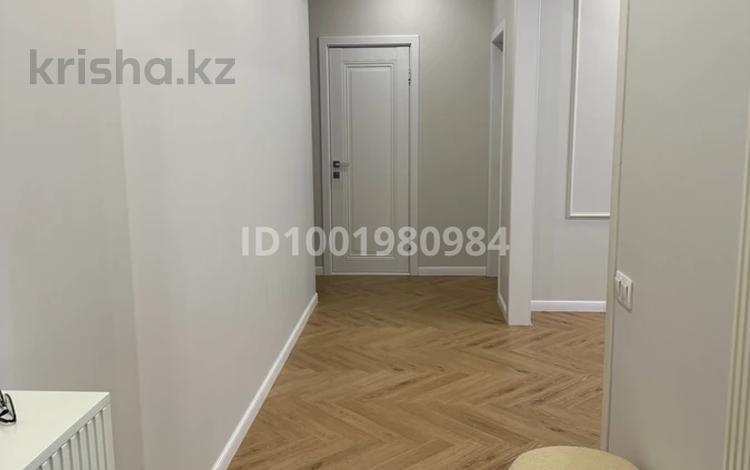 3-комнатная квартира · 85 м² · 8/12 этаж, Сатпаева — Туркебаева за 570 000 ₸ в Алматы, Бостандыкский р-н — фото 2