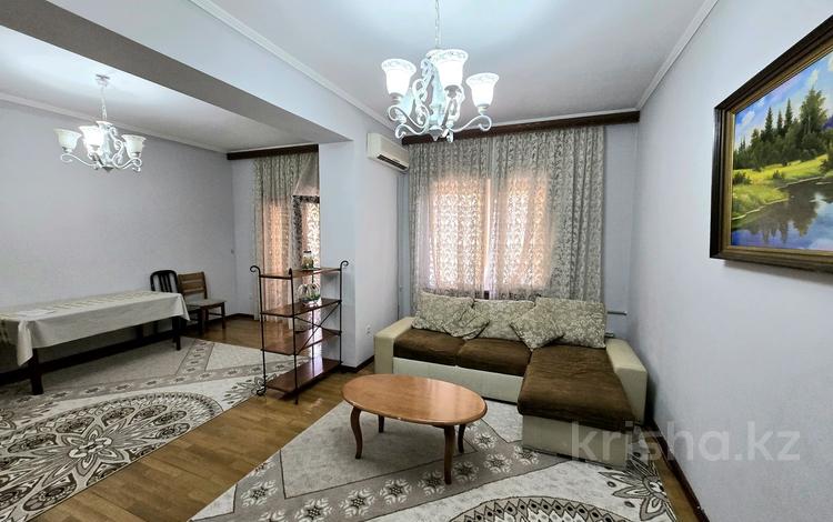 3-бөлмелі пәтер · 115 м² · 3/3 қабат, Ул.Тыныбаева 29 — Пр.Д.Кунаева, ТД "Имран", бағасы: 350 000 ₸ в Шымкенте, Аль-Фарабийский р-н — фото 4