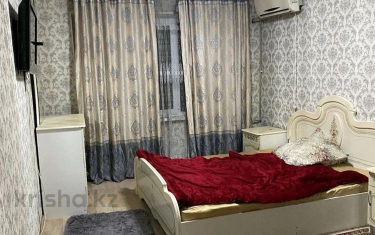 1-комнатная квартира · 32 м² · 1/5 этаж, 8мкр 11 за 150 000 ₸ в Шымкенте, Туран р-н — фото 2