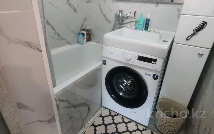 2-бөлмелі пәтер · 48 м² · 2/5 қабат, Индустриальная 15, бағасы: 21.6 млн ₸ в Усть-Каменогорске, Ульбинский — фото 2