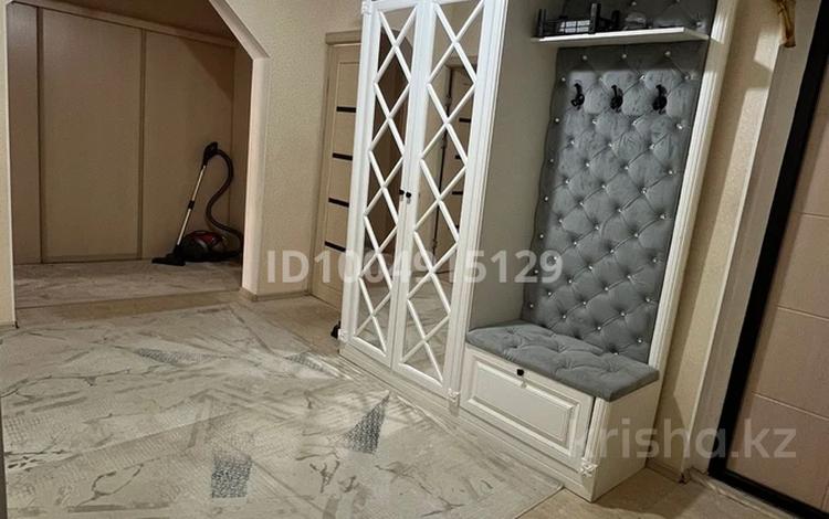 4-комнатная квартира · 106 м² · 4/5 этаж, 29-й мкр 21 за 35 млн ₸ в Актау — фото 2