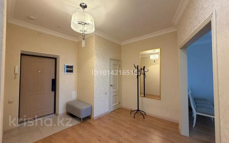 4-комнатная квартира · 140 м² · 7/8 этаж, Кабанбай батыра 7 за 800 000 ₸ в Астане, Нура р-н — фото 23