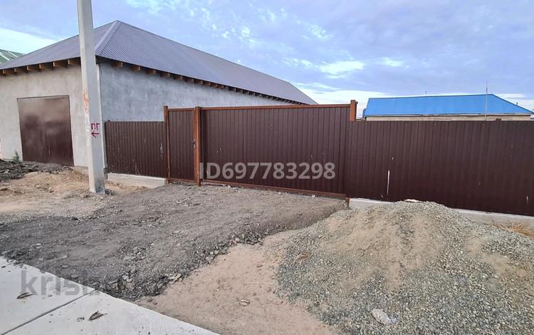Жеке үй · 3 бөлме · 120 м² · 8 жүзд., Еркін кала Барлыбек Сыртанұлы, бағасы: 18 млн ₸ в Еркинкале — фото 2