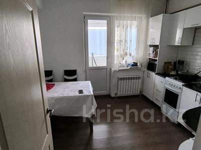 4-комнатная квартира · 75 м² · 5/5 этаж, Самал 37 за 160 000 〒 в Талдыкоргане, мкр Самал