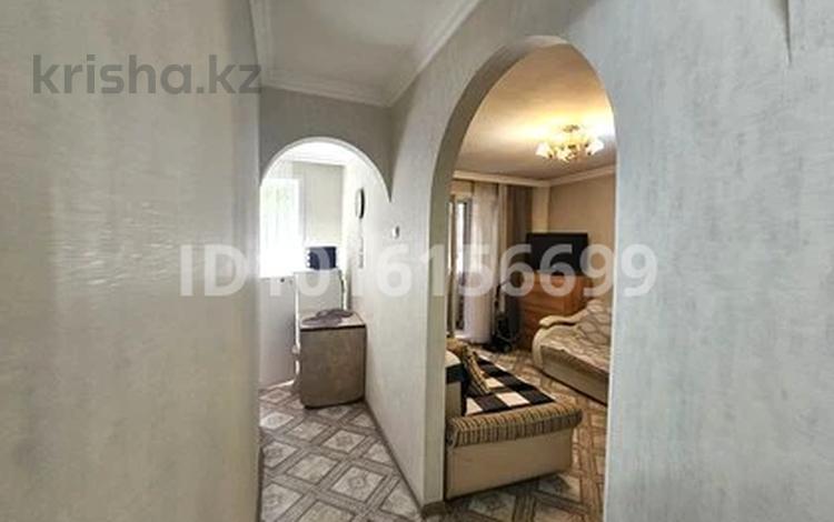 1-комнатная квартира · 32.1 м² · 3/5 этаж, мкр Новый Город, Ержанова 36 за 12 млн ₸ в Караганде, Казыбек би р-н — фото 8
