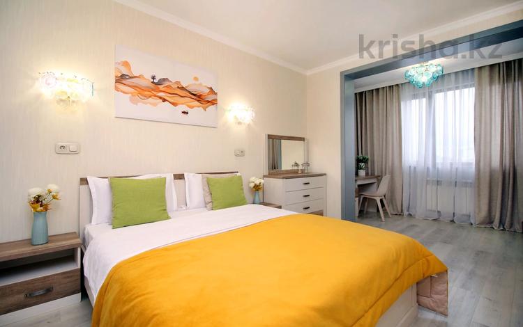 2-комнатная квартира · 65 м² · 12/12 этаж, Наурызбай батыра 50 — Наурызбай батыра-Жибек Жолы за 35 000 ₸ в Алматы, Алмалинский р-н — фото 2