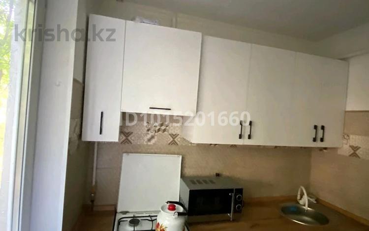 2-комнатная квартира · 45 м² · 1/4 этаж, мкр №4 9 — Абая за 330 000 ₸ в Алматы, Ауэзовский р-н — фото 2