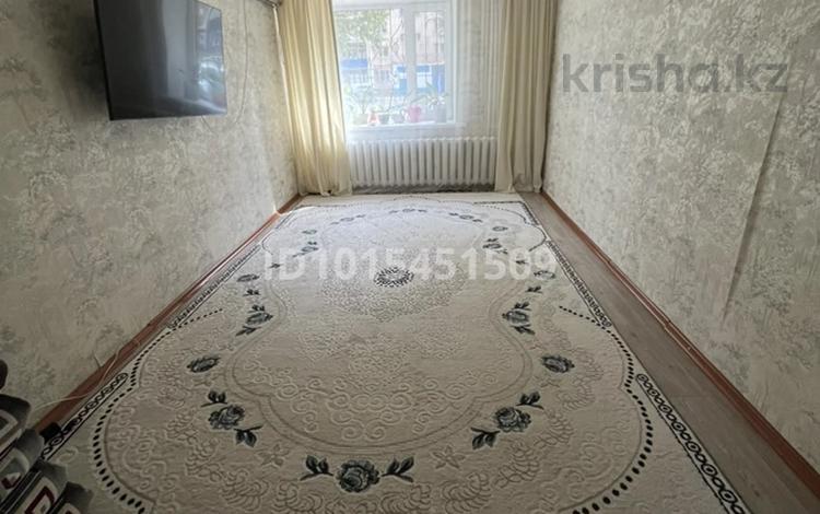 3-бөлмелі пәтер · 79 м² · 1/10 қабат, Гагарина 1/3, бағасы: 29 млн ₸ в Уральске — фото 2