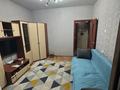 1-комнатная квартира · 33 м² · 4/5 этаж, мкр Айнабулак-3 159 за 150 000 ₸ в Алматы, Жетысуский р-н — фото 3
