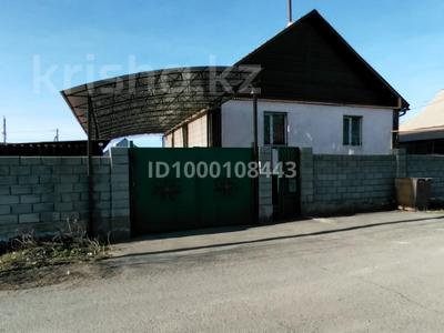 Продажа домов и дачи в Жетысу обл.: Отдельный дом · 5 комнат · 186.7 м² · 8 сот., Алдабергенова — Ли за 35 млн 〒 Отдельный дом · 5 комнат · 186.7 м² · 8 сот., Алдабергенова — Ли за 35 млн 〒 в Талдыкоргане