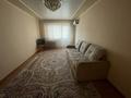 2-комнатная квартира, 50 м², 3/5 этаж, 1мкр 7 за 11.9 млн 〒 в Туркестане