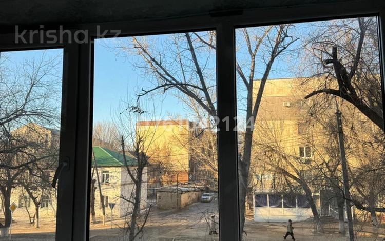 2-бөлмелі пәтер · 50.2 м² · 2/5 қабат, Достык 203, бағасы: 23 млн ₸ в Уральске — фото 2