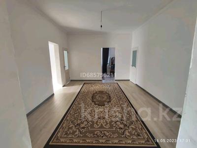 Отдельный дом • 5 комнат • 200 м² • 10 сот., Жастар за 40 млн 〒 в Талдыкоргане, мкр Жастар
