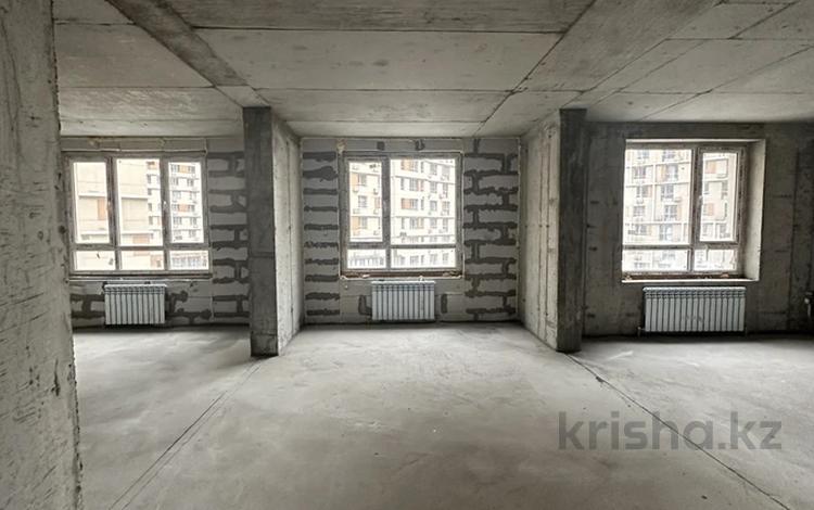 3-бөлмелі пәтер · 108 м² · 4/15 қабат, Утепова 29б, бағасы: 68 млн ₸ в Алматы, Бостандыкский р-н — фото 15