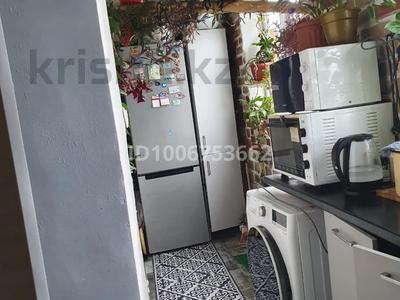 4-комнатная квартира · 60 м² · 5/5 этаж, 17-й микрорайон 9а — Алея за 29 млн ₸ в Шымкенте, Аль-Фарабийский р-н