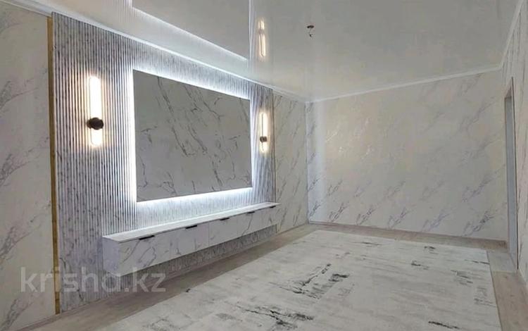 3-комнатная квартира · 60.9 м² · 1/5 этаж, мкр 5, тургенева за 15.5 млн ₸ в Актобе — фото 2