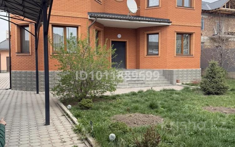 Отдельный дом · 6 комнат · 305 м² · 10 сот., ул. Коктем 109 за 250 млн ₸ в Кыргауылдах — фото 2
