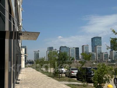 Свободное назначение, офисы, магазины и бутики, общепит, салоны красоты, медцентры и аптеки, образование, развлечения · 165 м² за 184 млн ₸ в Астане, Нура р-н
