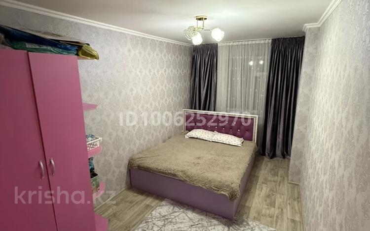 3-комнатная квартира · 80 м² · 6/9 этаж, Сауран 4 — Достык-Сауран за 400 000 ₸ в Астане, Есильский р-н — фото 2