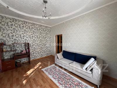 3-комнатная квартира · 64.3 м² · 1/2 этаж, Алдиярова 66 за 23 млн 〒 в Шымкенте, Енбекшинский р-н