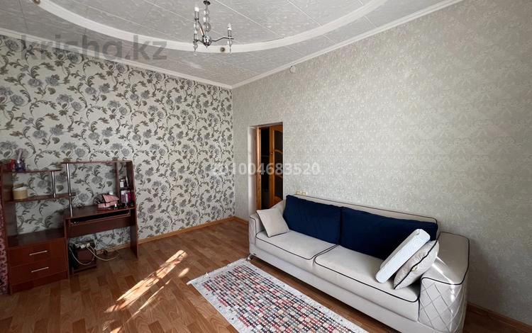 3-бөлмелі пәтер · 64.3 м² · 1/2 қабат, Алдиярова 66, бағасы: 23 млн ₸ в Шымкенте, Енбекшинский р-н — фото 2
